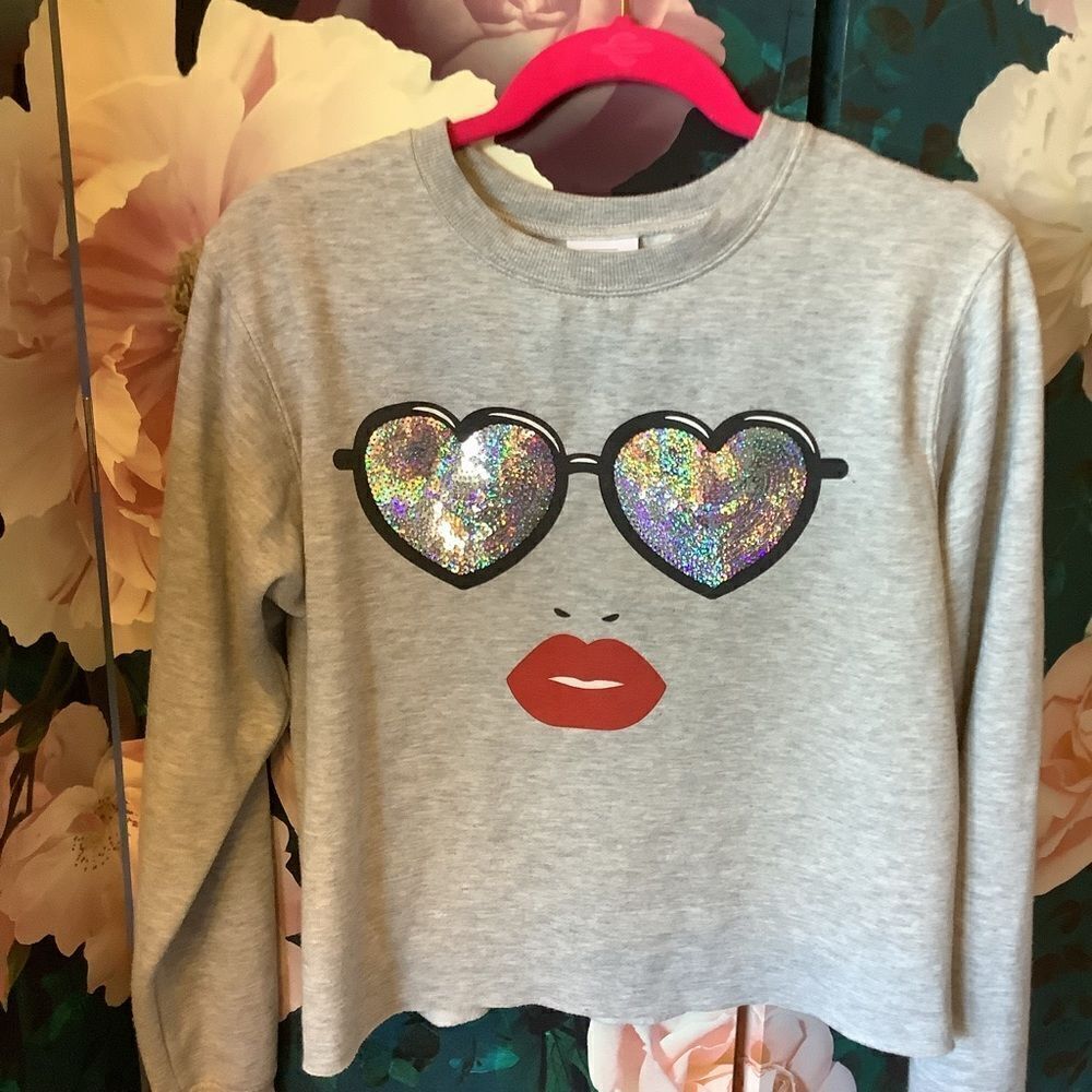 Mighty Fine "Here's looking at you" Cropped Sweatshirt. 👄 - Picture 2 of 5
